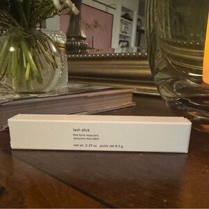 Glossier Lash Slick Mascara